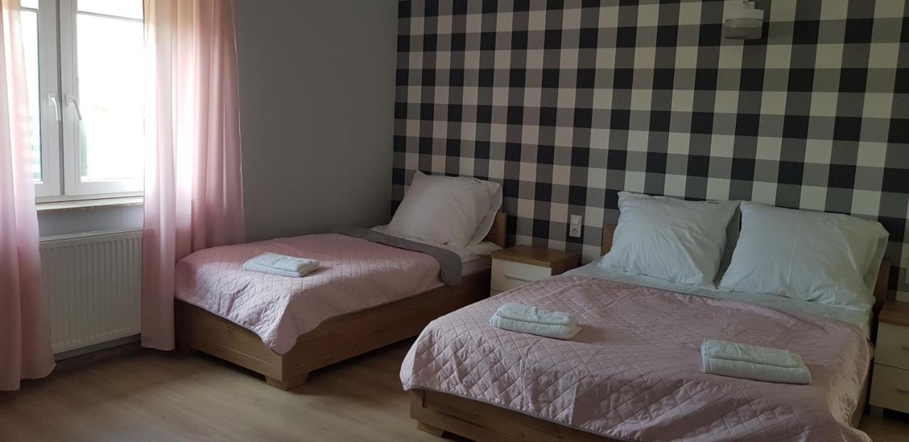 Apartamenty Maja -Pokoje - Domy Wakacyjne -Basen Podgrzewany -Jacuzzi - Sauna Łeba Eksteriør billede
