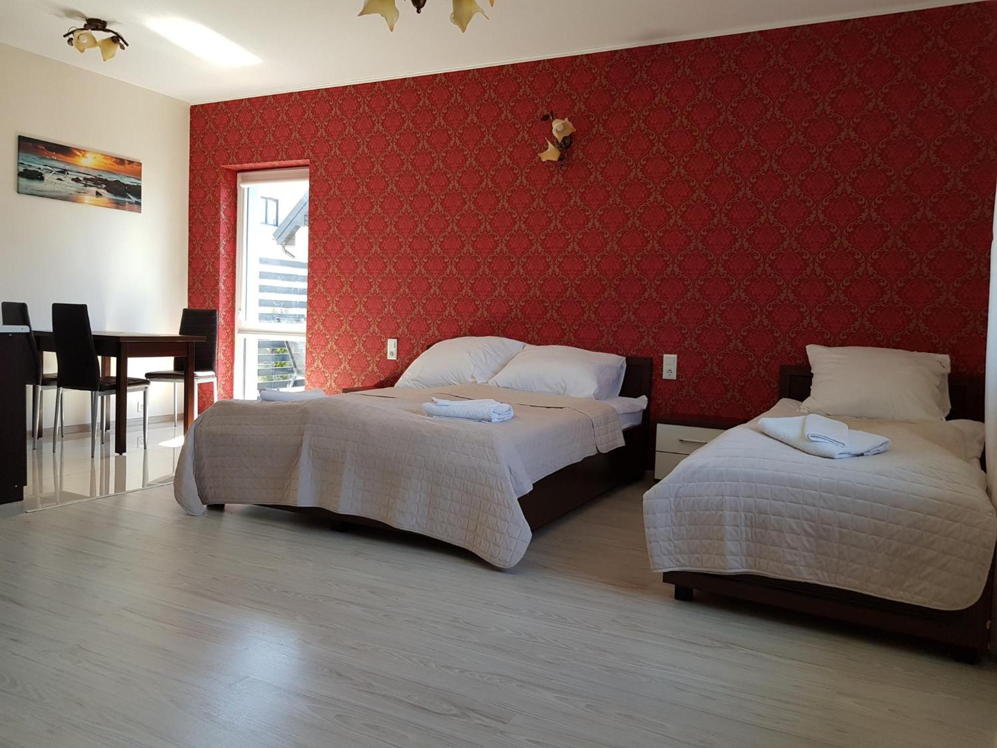 Apartamenty Maja -Pokoje - Domy Wakacyjne -Basen Podgrzewany -Jacuzzi - Sauna Łeba Eksteriør billede