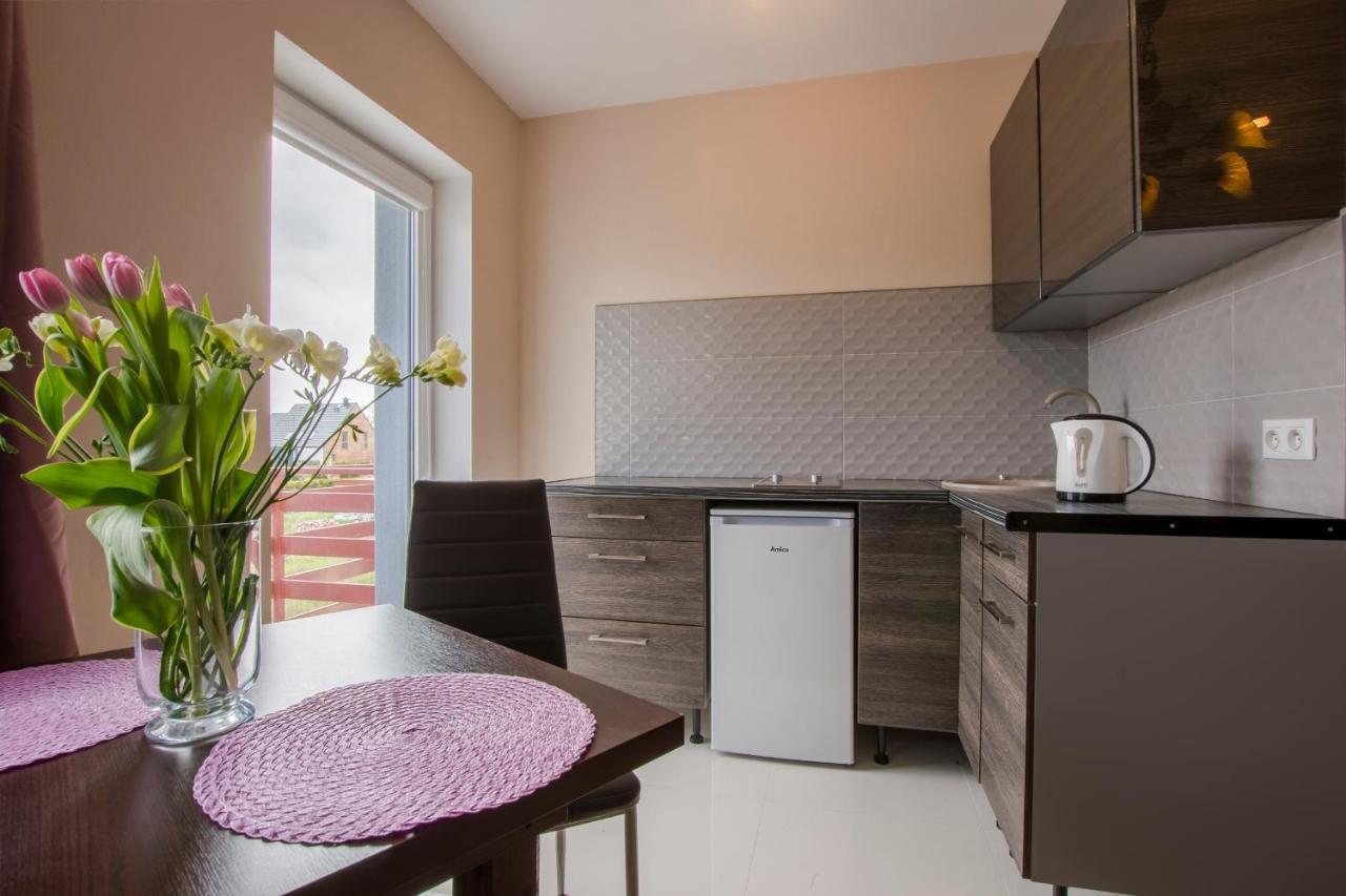 Apartamenty Maja -Pokoje - Domy Wakacyjne -Basen Podgrzewany -Jacuzzi - Sauna Łeba Eksteriør billede