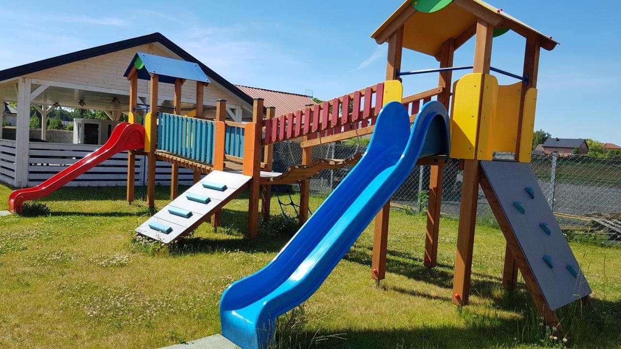 Apartamenty Maja -Pokoje - Domy Wakacyjne -Basen Podgrzewany -Jacuzzi - Sauna Łeba Eksteriør billede