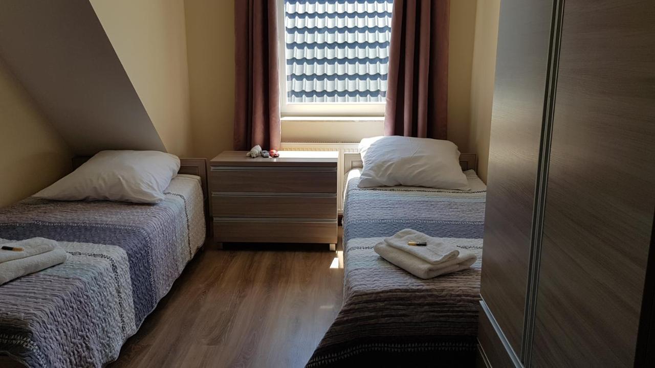 Apartamenty Maja -Pokoje - Domy Wakacyjne -Basen Podgrzewany -Jacuzzi - Sauna Łeba Eksteriør billede