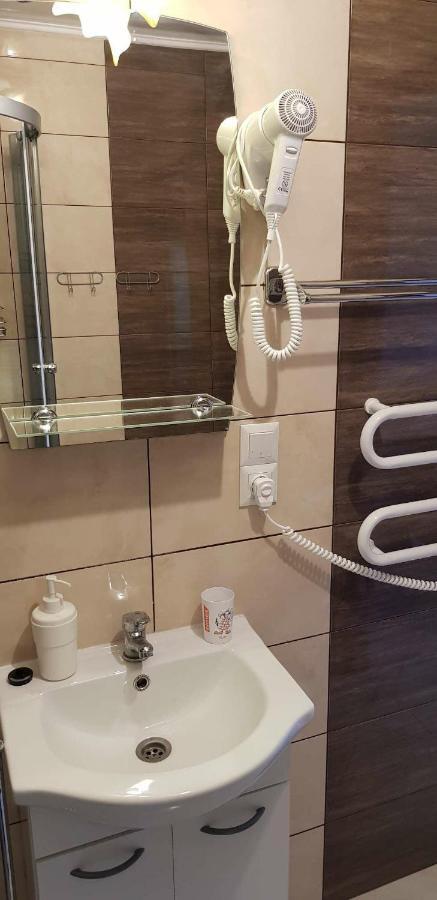 Apartamenty Maja -Pokoje - Domy Wakacyjne -Basen Podgrzewany -Jacuzzi - Sauna Łeba Eksteriør billede