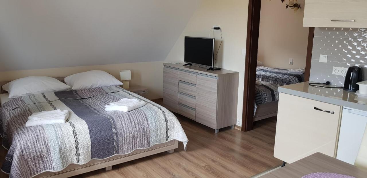 Apartamenty Maja -Pokoje - Domy Wakacyjne -Basen Podgrzewany -Jacuzzi - Sauna Łeba Eksteriør billede